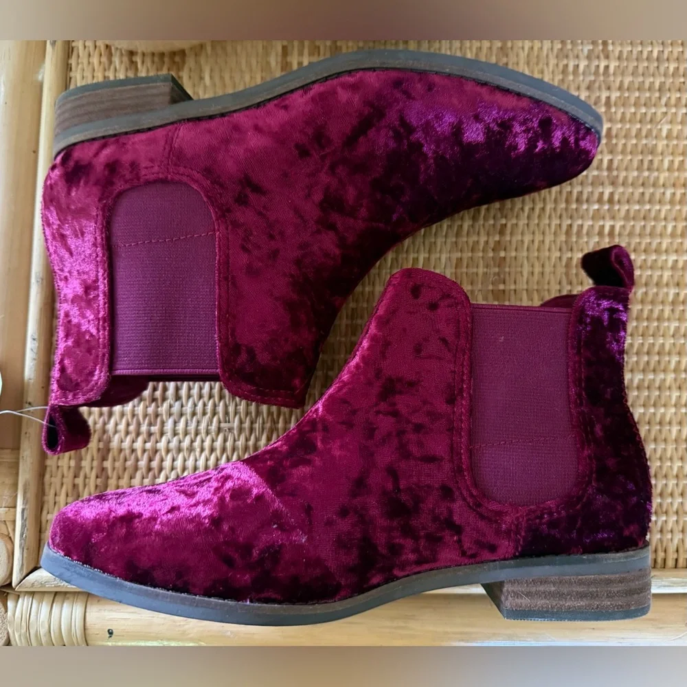 TOMS Womens Ella Chelsea Magenta Casual Boots Ankle Low Heel 1-2" Size 7 NWT - Picture 6 of 8